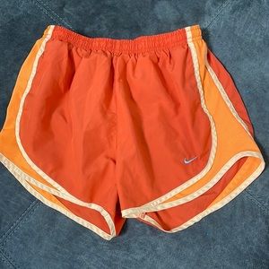 Nike Shorts Orange Womens Size Small